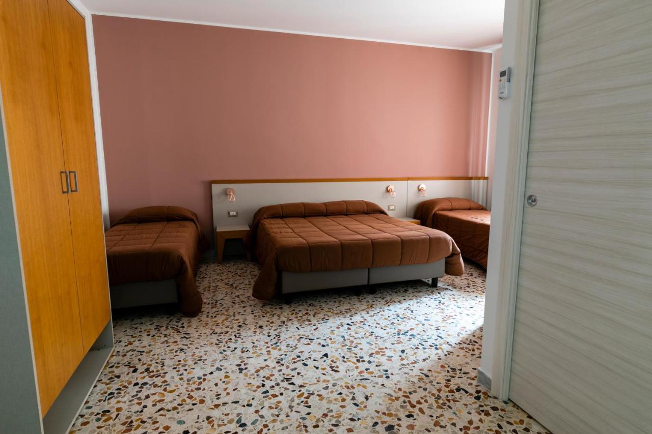 Spira Mirabilis Napoli Hotel Exterior foto